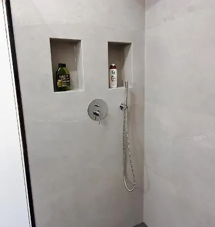 Apartament Strict
