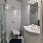 Strict Apartman *