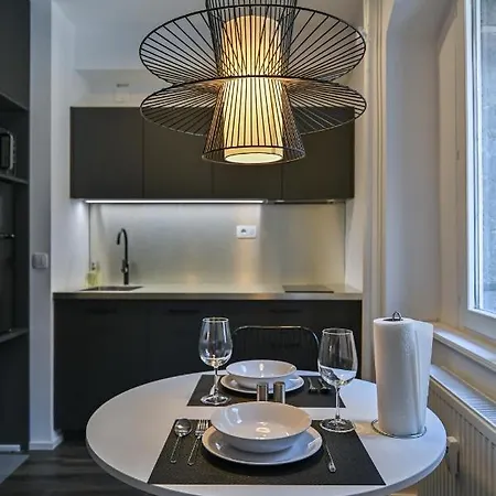 Appartement Strict *